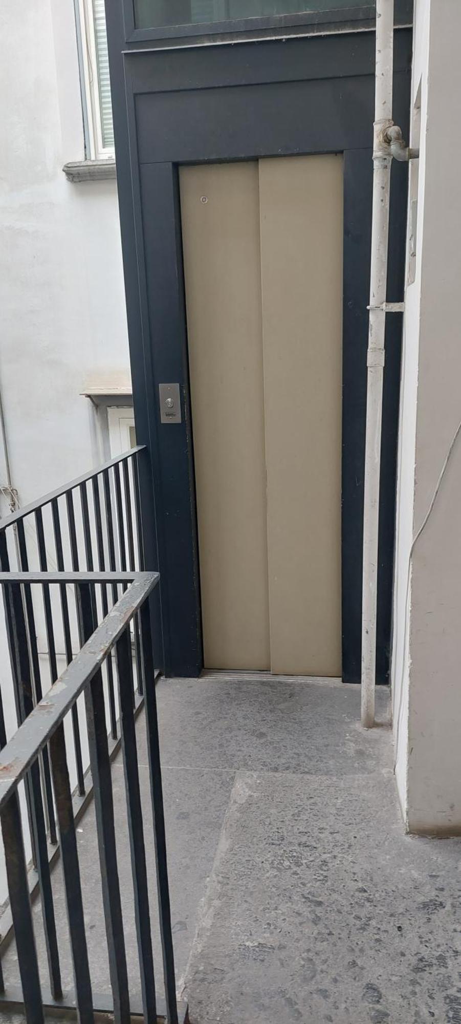 Bed and Breakfast Dimora Filangieri Neapel Exterior foto