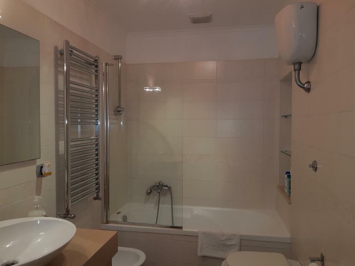 Bed and Breakfast Dimora Filangieri Neapel Exterior foto